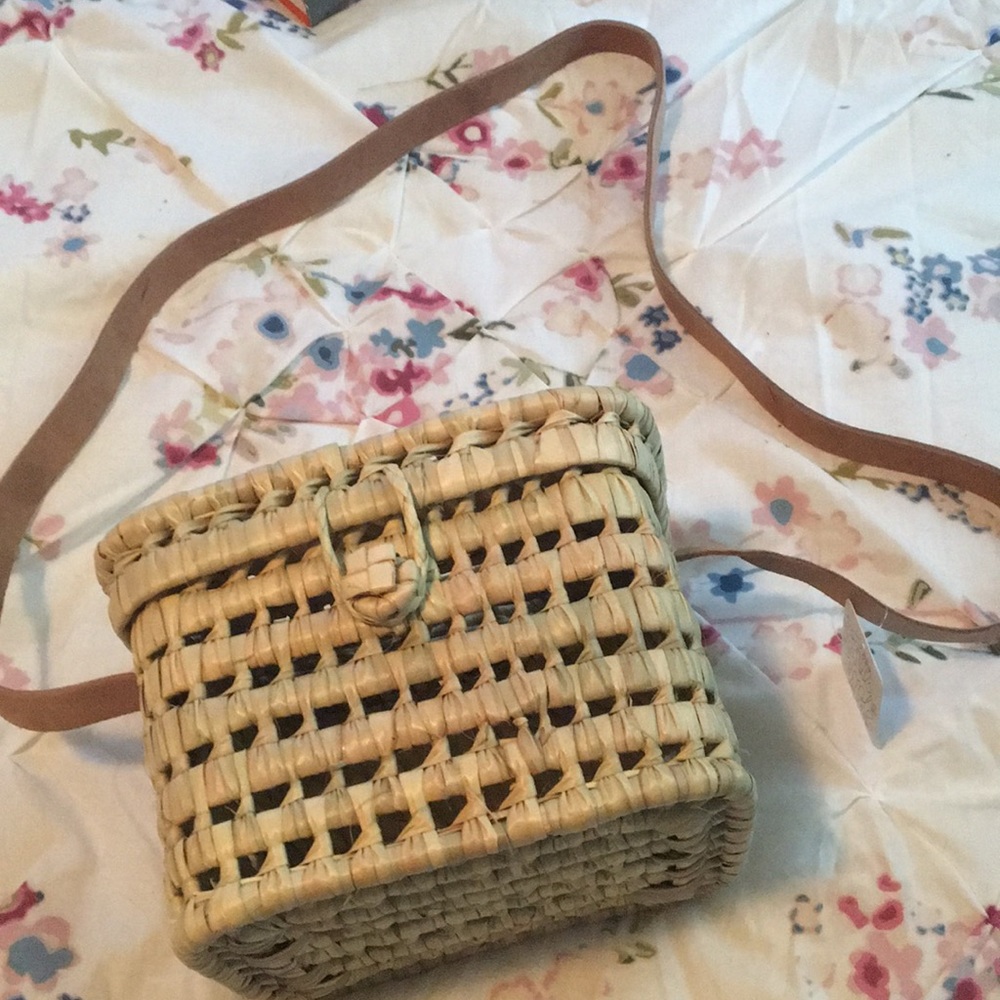 NWT Free People Straw Bucket Bag